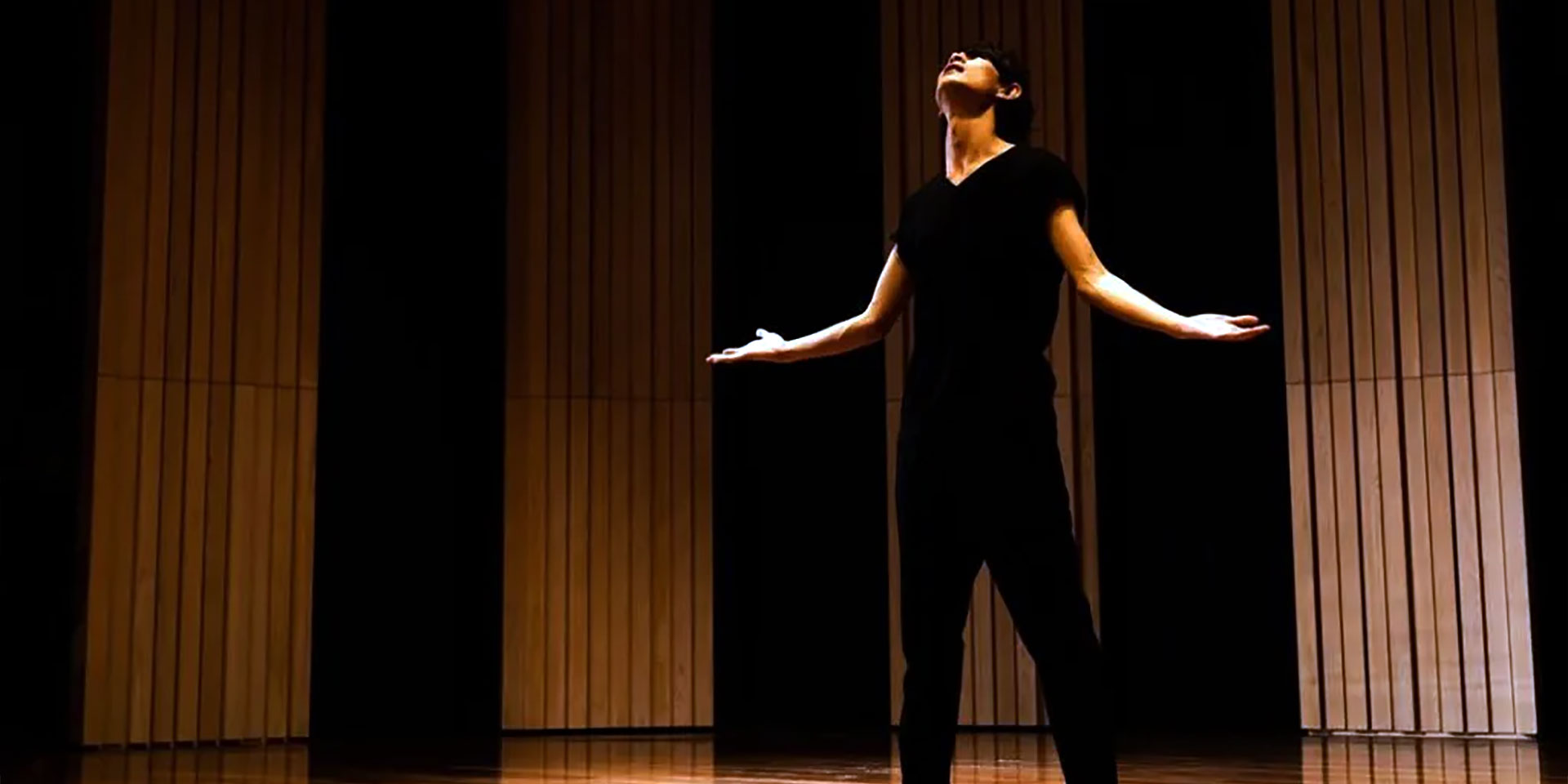 Method Acting vs. Practical Acting: What Suits Modern Cinema?